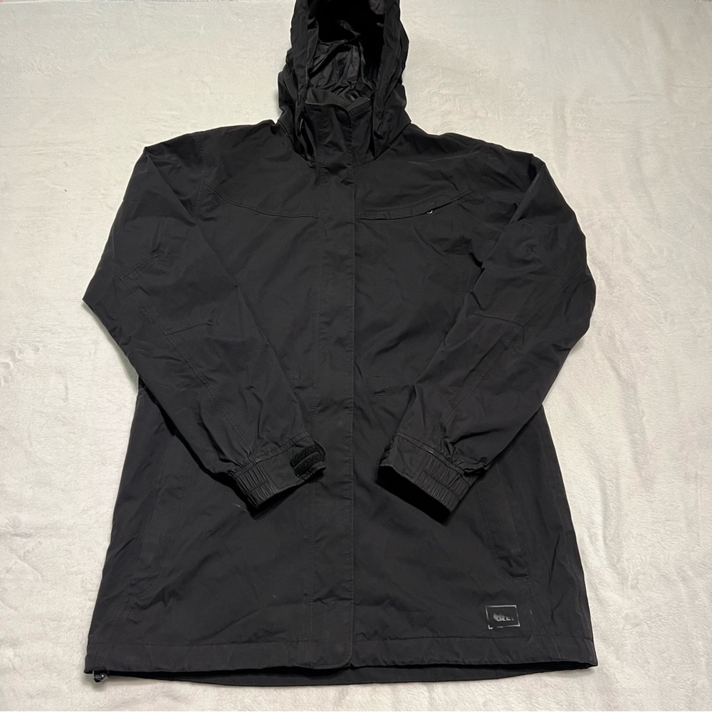 REI Belltown Women’s Rain Jacket Size Small - Picture 1 of 8